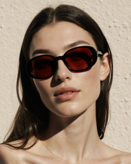 The Esmé - Noir Glow